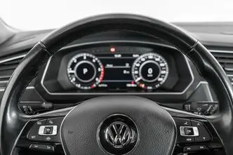 Volkswagen Tiguan, 2.0, 140 kW, бензин, автомат, полный привод