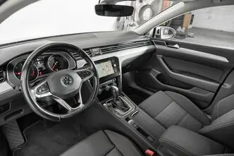 Volkswagen Passat, 2.0, 110 kW, бензин, автомат, передний привод