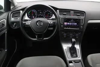 Volkswagen Golf, 85 kW, электричество, автомат, передний привод