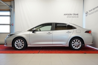 Toyota Corolla, 1.5, 92 kW, petrol, automatic, front-wheel drive