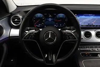 Mercedes-Benz E 220, 2.0, 143 kW, дизель, автомат, полный привод