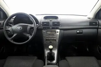 Toyota Avensis, 2.2, 110 kW, дизель, механическая, передний привод