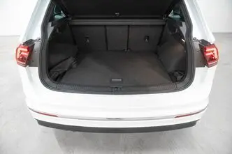 Volkswagen Tiguan, 2.0, 140 kW, дизель, автомат, полный привод