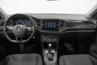 Volkswagen T-Roc, 2.0, 110 kW, бензин, автомат, передний привод