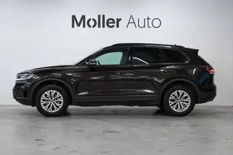 Volkswagen Touareg, 3.0, 170 kW, дизель, автомат, полный привод