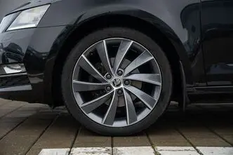 Škoda Octavia, 2.0, 110 kW, дизель, автомат, передний привод