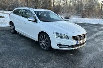 Volvo V60, 2.4, 158 kW, подключаемый гибрид д+э, автомат, полный привод