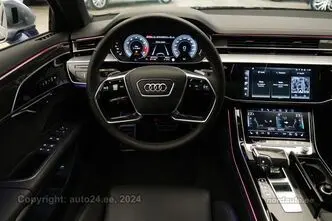 Audi S8, 4.0, 420 kW, hybrid p+e, automatic, four-wheel drive