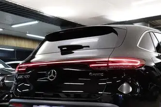 Mercedes-Benz EQC, 145 kW, электричество, полный привод