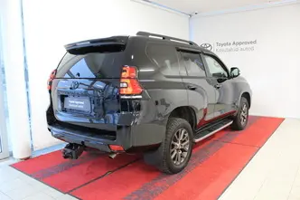 Toyota Land Cruiser, 2.8, 130 kW, diesel, automatic, four-wheel drive