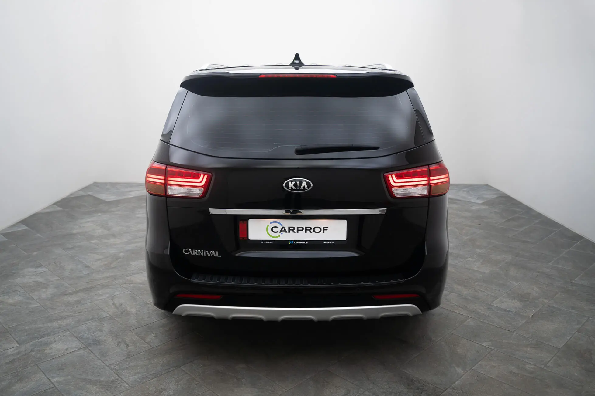 Kia Carnival, 2.2, 147 kW, дизель, автомат, передний привод