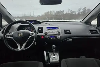 Honda Civic, 103 kW, бензин, автомат, передний привод