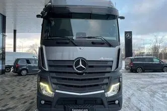 Mercedes-Benz Actros, 12.8, 330 kW, дизель, задний привод