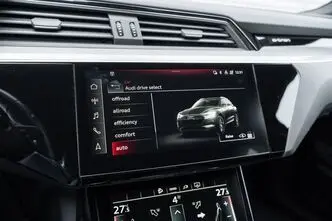 Audi e-tron, 230 kW, электричество, автомат, полный привод