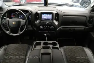 Chevrolet Silverado, 4.3, 212 kW, бензин, автомат, полный привод