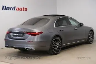 Mercedes-Benz S 400, 2.9, 243 kW, дизель, автомат, полный привод