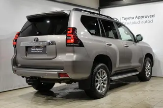 Toyota Land Cruiser, 2.8, 130 kW, diesel, automatic, four-wheel drive