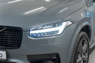 Volvo XC90, 2.0, 173 kW, гибрид д+э, автомат, полный привод