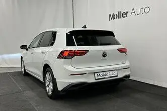 Volkswagen Golf, 1.0, 81 kW, гибрид б+э, автомат, передний привод