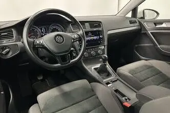 Volkswagen Golf, 1.6, 85 kW, дизель, механическая, передний привод