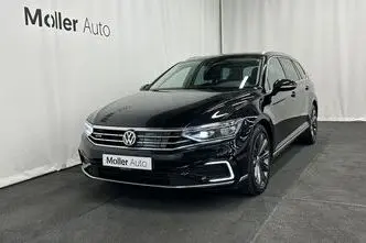 Volkswagen Passat, 1.4, 115 kW, подключаемый гибрид б+э, автомат, передний привод