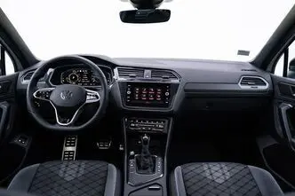 Volkswagen Tiguan, 1.0, 180 kW, бензин, автомат, передний привод