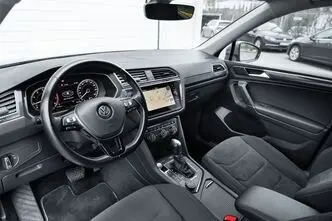 Volkswagen Tiguan, 2.0, 132 kW, бензин, автомат, полный привод