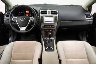 Toyota Avensis, 2.2, 110 kW, дизель, автомат, передний привод