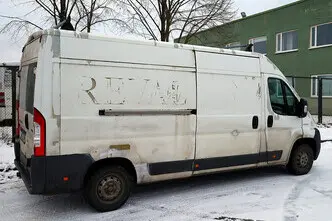 Peugeot Boxer, 2.2, 88 kW, diesel, manual, front-wheel drive