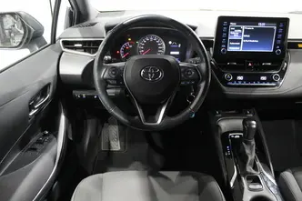 Toyota Corolla, 1.2, 85 kW, бензин, автомат, передний привод