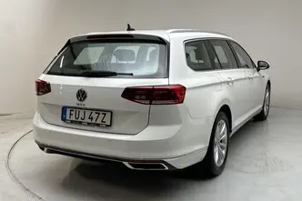 Volkswagen Passat, 1.4, 160 kW, automatic, front-wheel drive