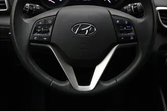 Hyundai Tucson, 1.6, 100 kW, дизель, автомат, передний привод