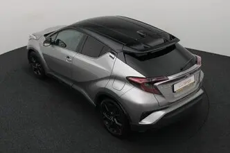 Toyota C-HR, 1.8, 72 kW, гибрид б+э, автомат, передний привод