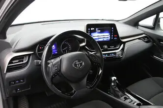 Toyota C-HR, 1.8, 72 kW, гибрид б+э, автомат, передний привод