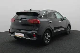 Kia Niro, 1.6, 77 kW, подключаемый гибрид б+э, автомат, передний привод