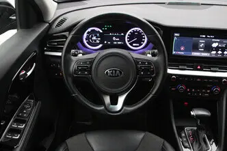 Kia Niro, 1.6, 77 kW, подключаемый гибрид б+э, автомат, передний привод