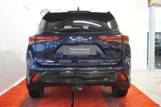 Toyota Highlander, 2.5, 140 kW, гибрид б+э, автомат, полный привод