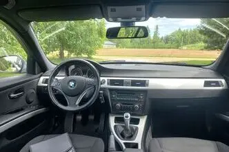 BMW 320, 2.0, 130 kW, дизель, механическая, передний привод