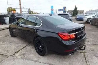 BMW 730, 3.0, 155 kW, дизель, автомат, задний привод