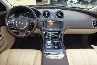 Jaguar XJ, 3.0, 202 kW, дизель, автомат, задний привод