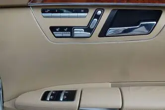 Mercedes-Benz S 350, 3.0, 190 kW, дизель, автомат, полный привод