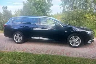 Opel Insignia, 1.6, 100 kW, дизель, автомат, передний привод