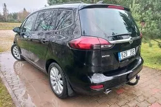 Opel Zafira, 2.0, 96 kW, дизель, автомат, передний привод