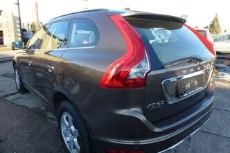 Volvo XC60, 2.0, 100 kW, дизель, автомат, передний привод