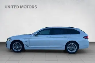 BMW 530, 215 kW, бензин, автомат, полный привод