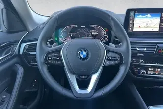 BMW 530, 215 kW, бензин, автомат, полный привод