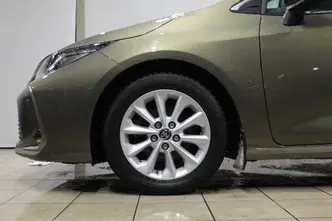 Toyota Corolla, 1.5, 92 kW, petrol, automatic, front-wheel drive