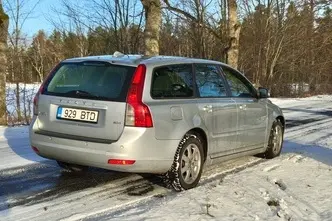 Volvo V50, 2.0, 100 kW, diesel, automatic, front-wheel drive