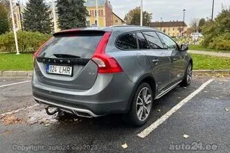 Volvo V60 Cross Country, 2.0, 140 kW, дизель, автомат, передний привод