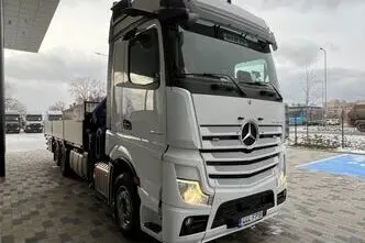 Mercedes-Benz Actros, 12.8, 330 kW, дизель, задний привод